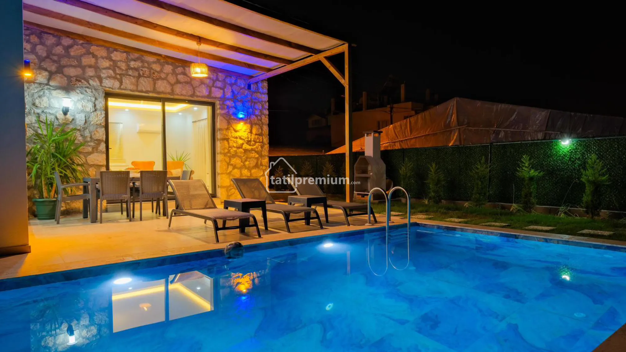 fethiye-kiralik-villa-tokuc-11_21.jpg
