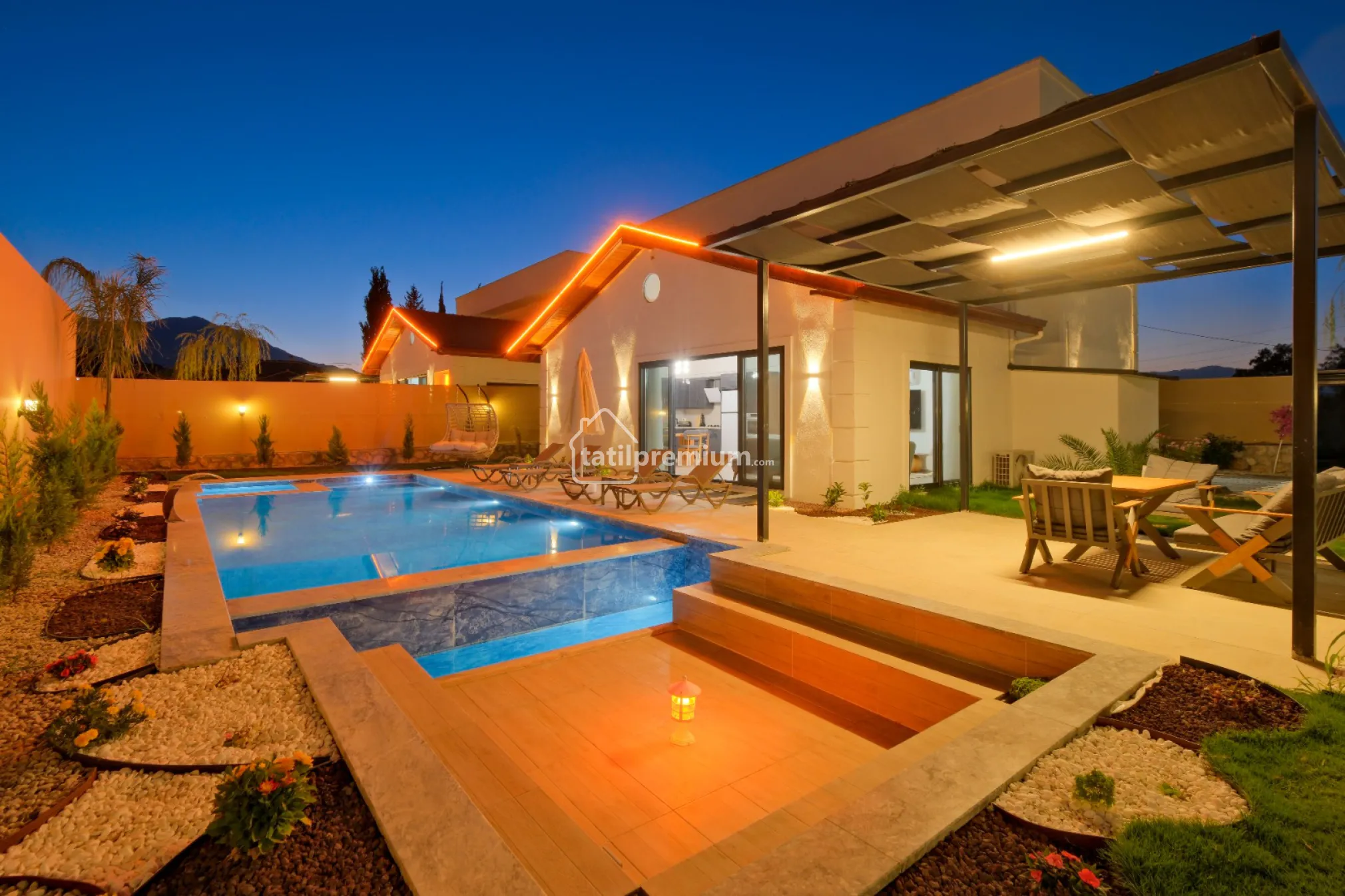 fethiye-seydikemer-kiralik-villa-pak-2-52_666.JPG