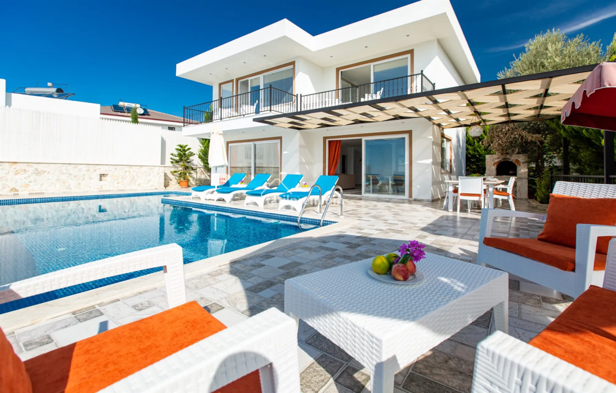 kalkan-uzumlu-kiralik-villa-eslem22_562.jpg