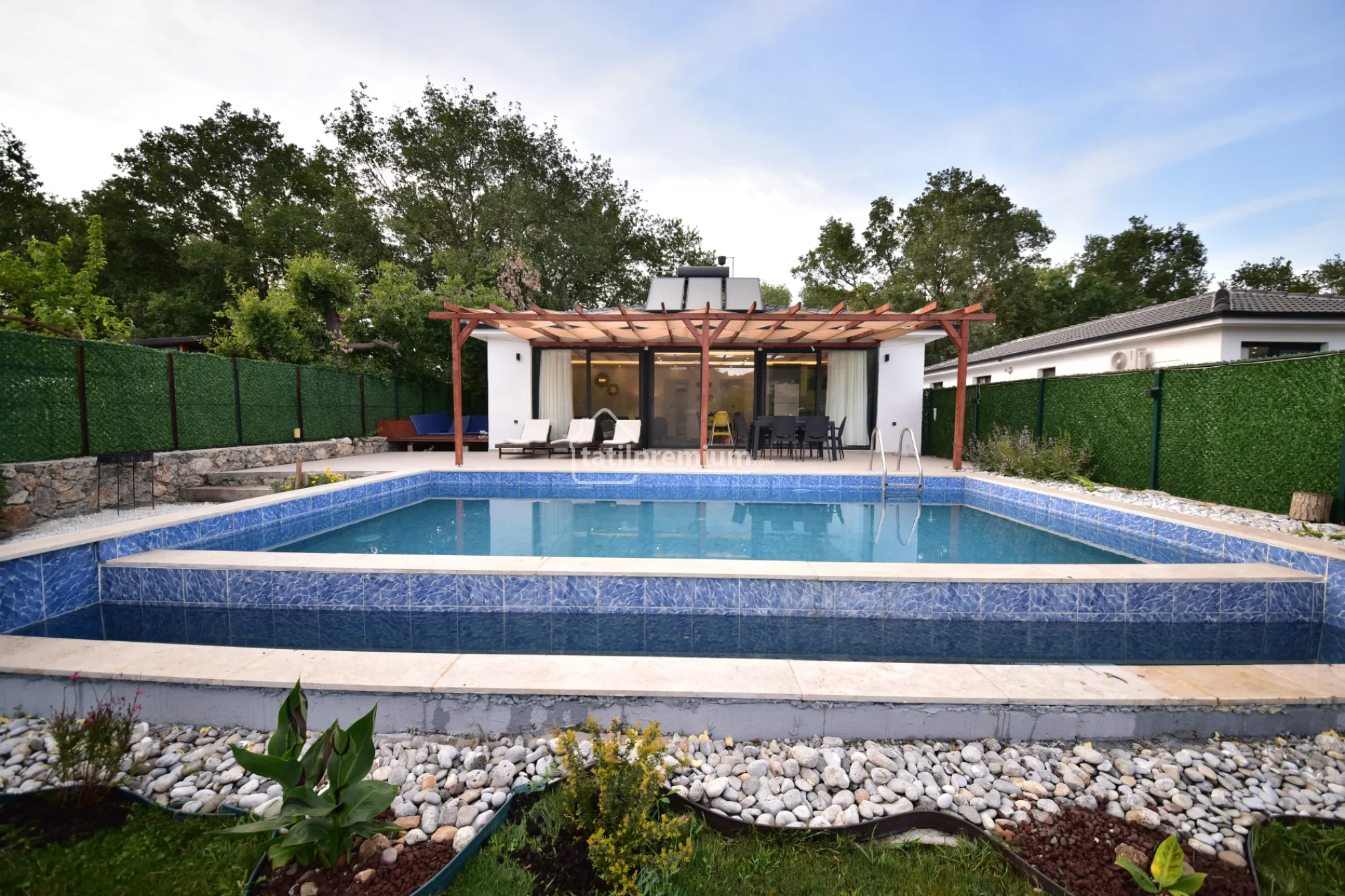 kayakoy-kiralik-villa-sierra-1-2222.jpg