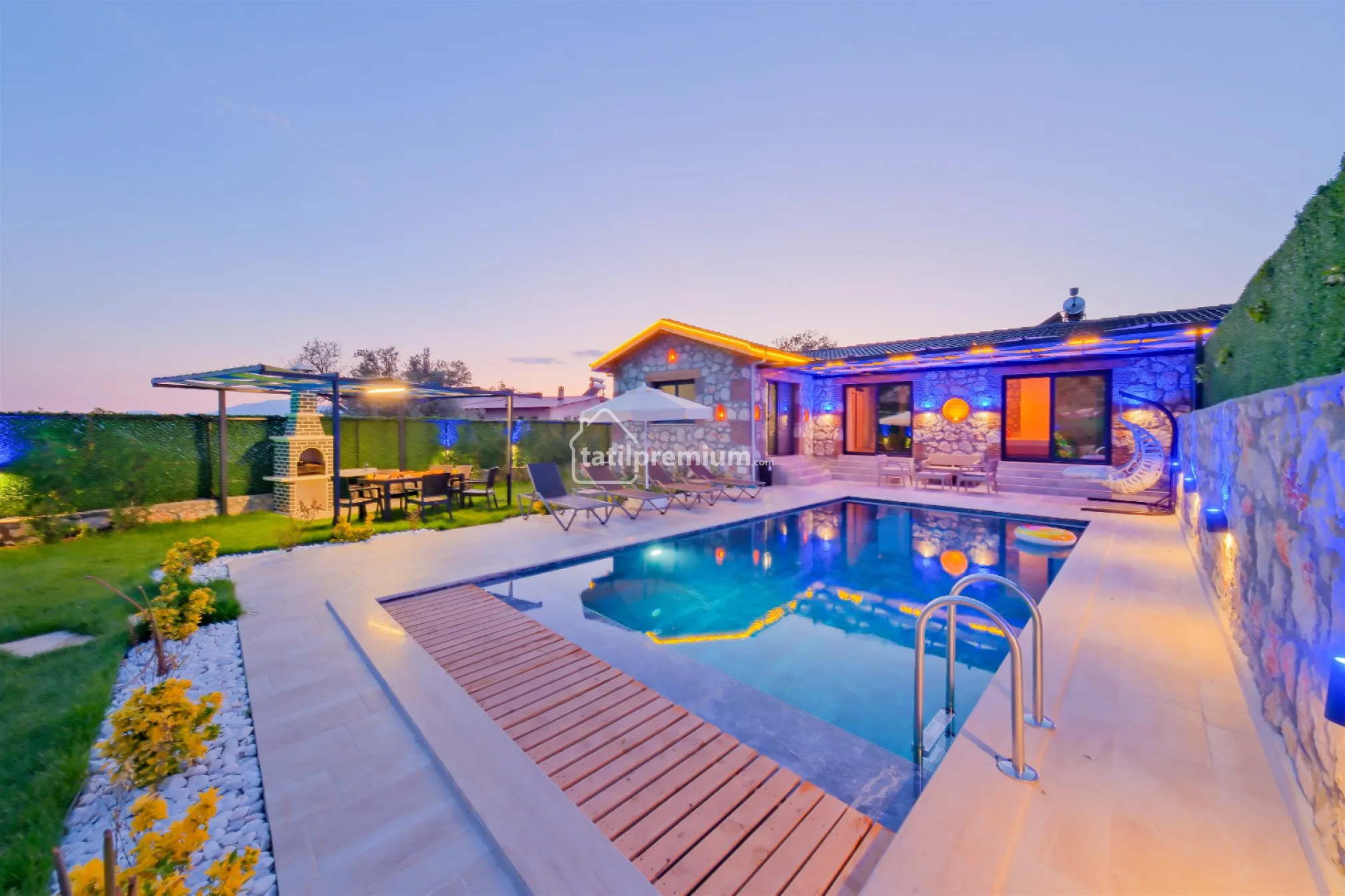 mugla-seydikemer-kiralik-villa-misra56_696.jpg