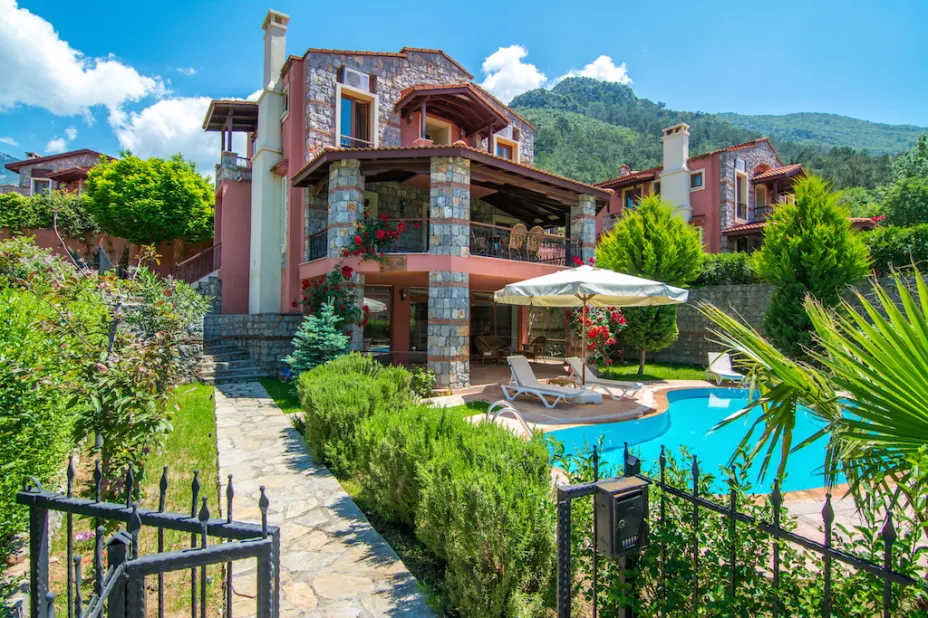 5-villa-aka-5853.jpg