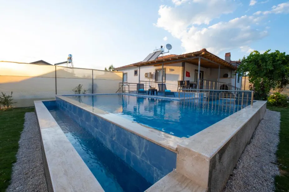 fethiye-kiralik-villa-bahar-gulu10-4553.jpg