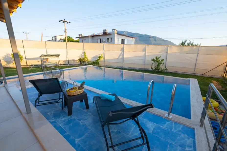 fethiye-kiralik-villa-bahar-gulu17-4693.jpg