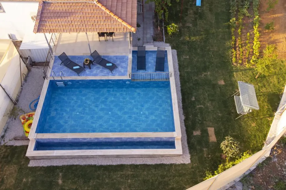 fethiye-kiralik-villa-bahar-gulu26-6632.jpg