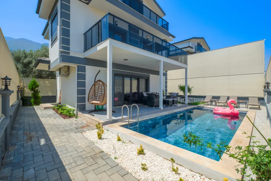 fethiye-kiralik-villa-fredo-2-16-2370.jpg
