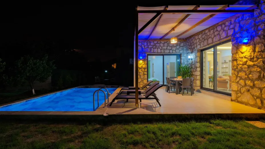 fethiye-kiralik-villa-tokuc-9_706.jpg