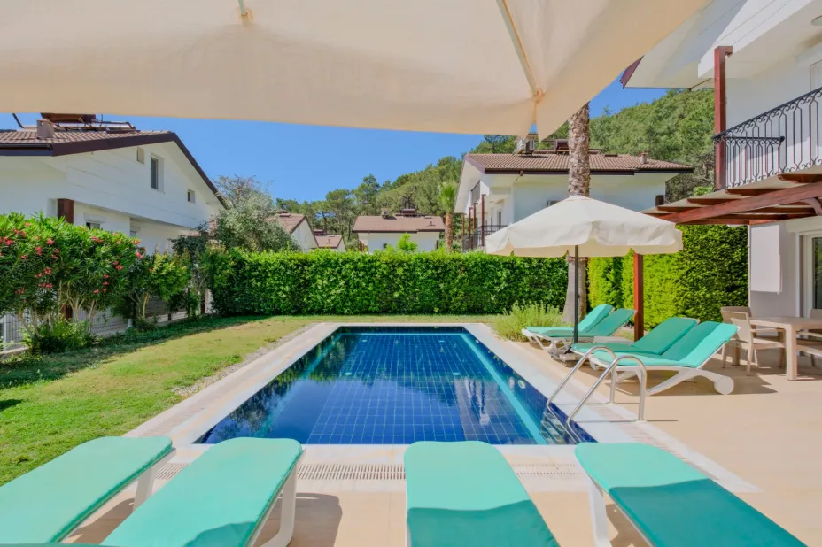fethiye-oludeniz-kiralik-villa-gul-3_817.jpg