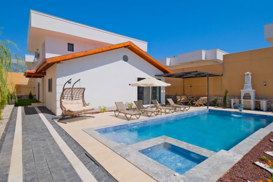 fethiye-seydikemer-kiralik-villa-11-44_985.JPG