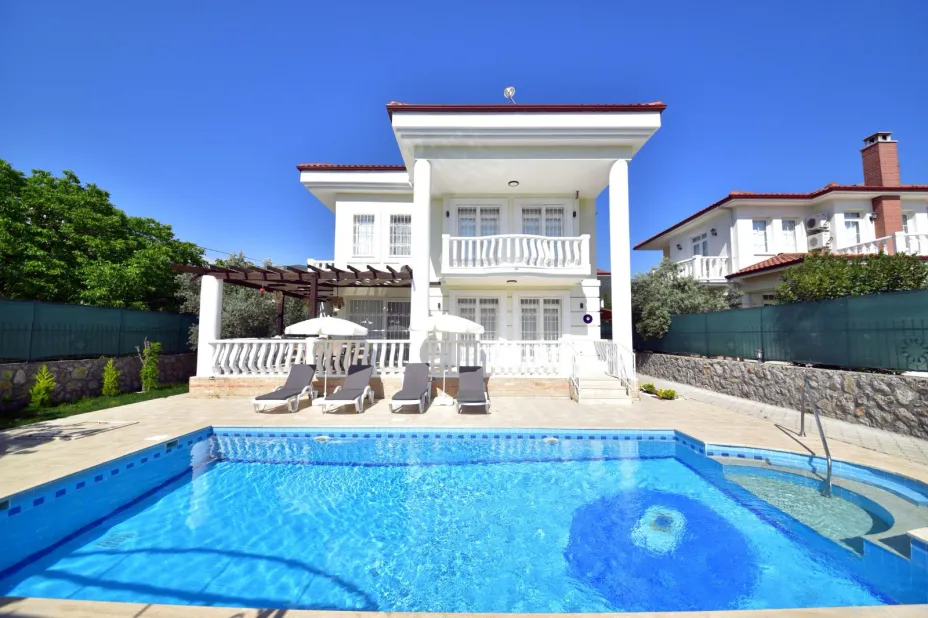 fethiye-yesiluzumlu-kiralik-villa-alya43_99.jpeg