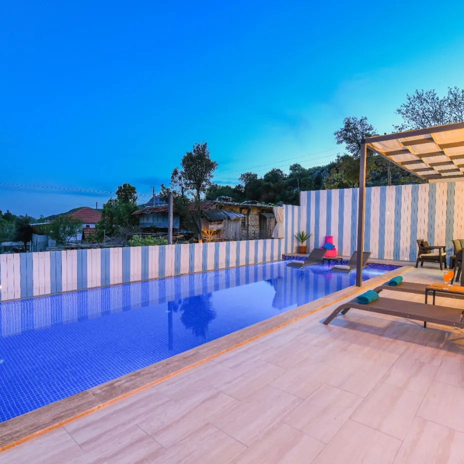 kalkan-ikizce-kiralik-villa-baris-ikizce2_562.jpg