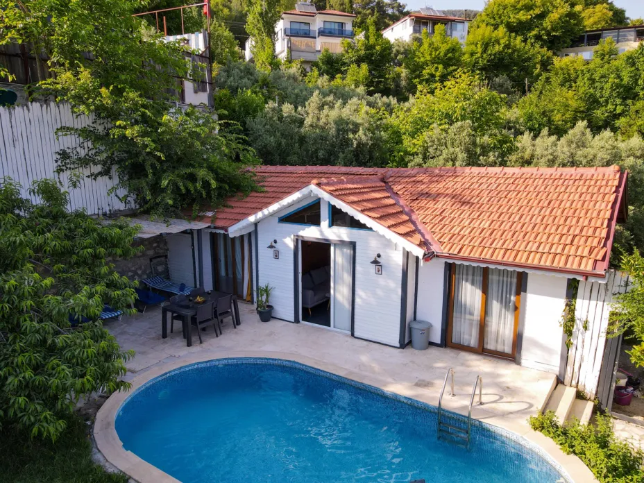 kalkan-jakuzili-korunakli-kiralik-villa-enza-317_135.jpeg