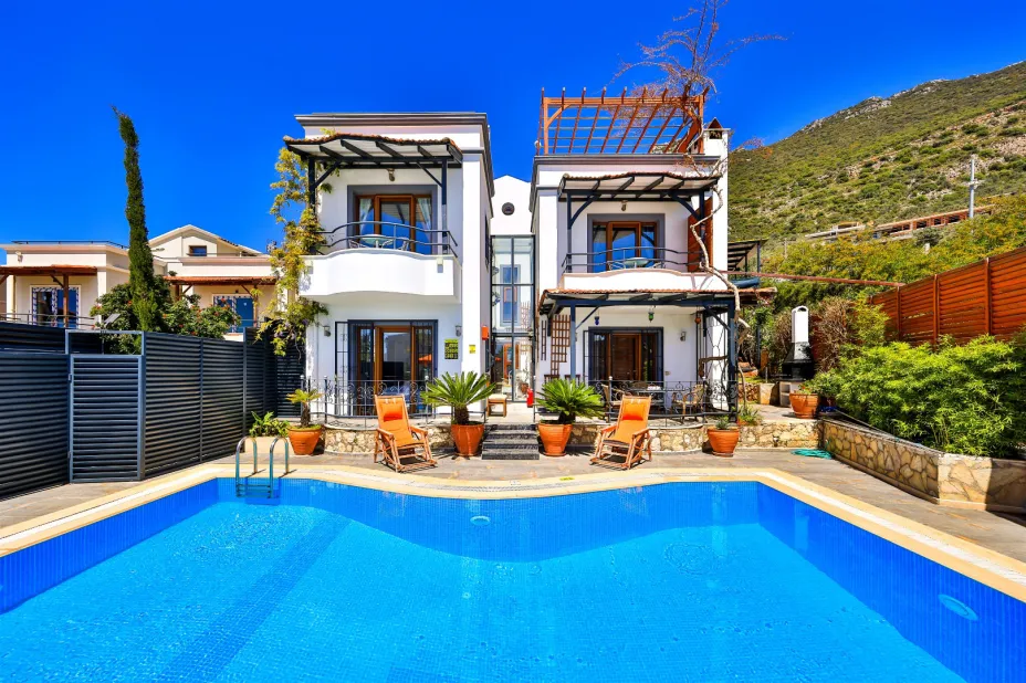 kalkan-kiralik-villa-kirlangic-38_391.jpg