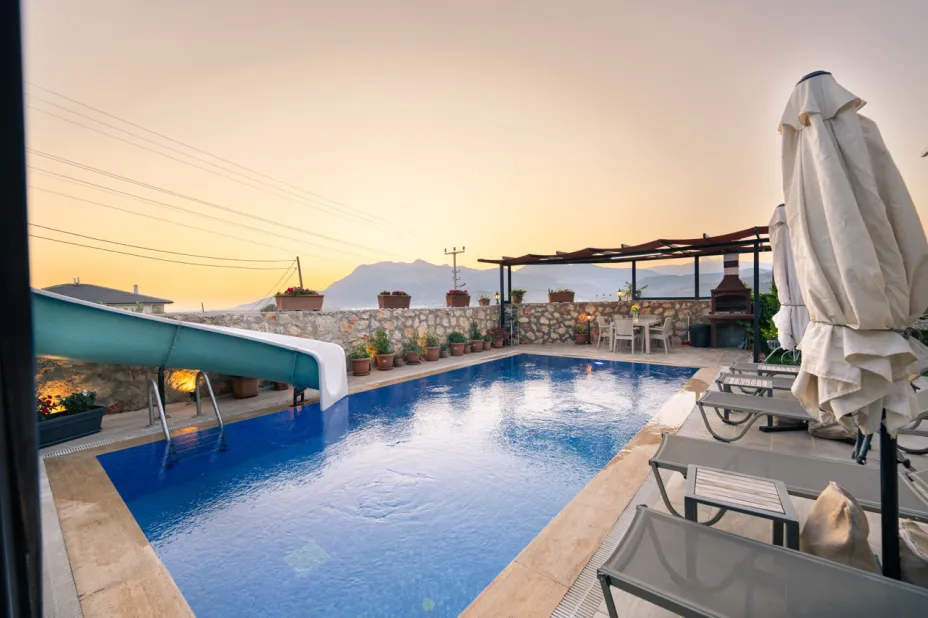 kalkan-patara-ozel-havuzlu-kiralik-villa-letoon-216_323.jpeg