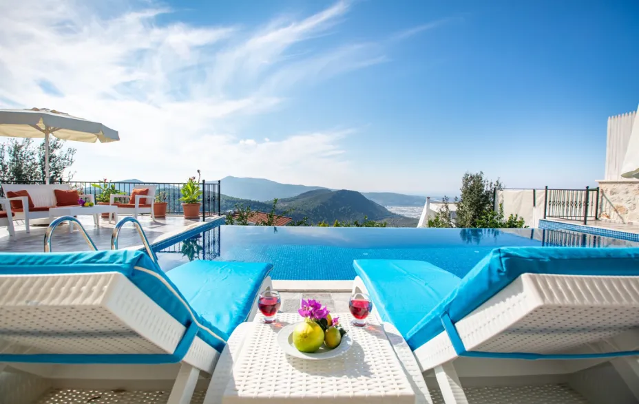 kalkan-uzumlu-kiralik-villa-eslem26_241.jpg