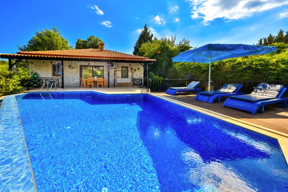 kas-cukurbag-kiralik-korunakli-villa-daphne17_831.jpg