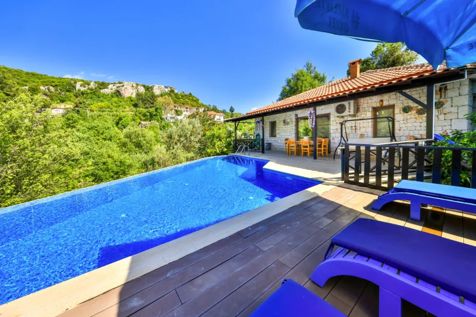 kas-cukurbag-kiralik-korunakli-villa-daphne18_4.jpg