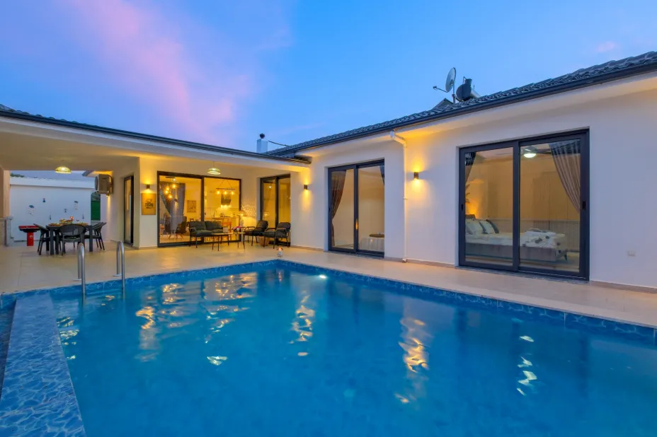 seydikemer-kadikoy-kiralik-villa-tulu78-2526.jpg
