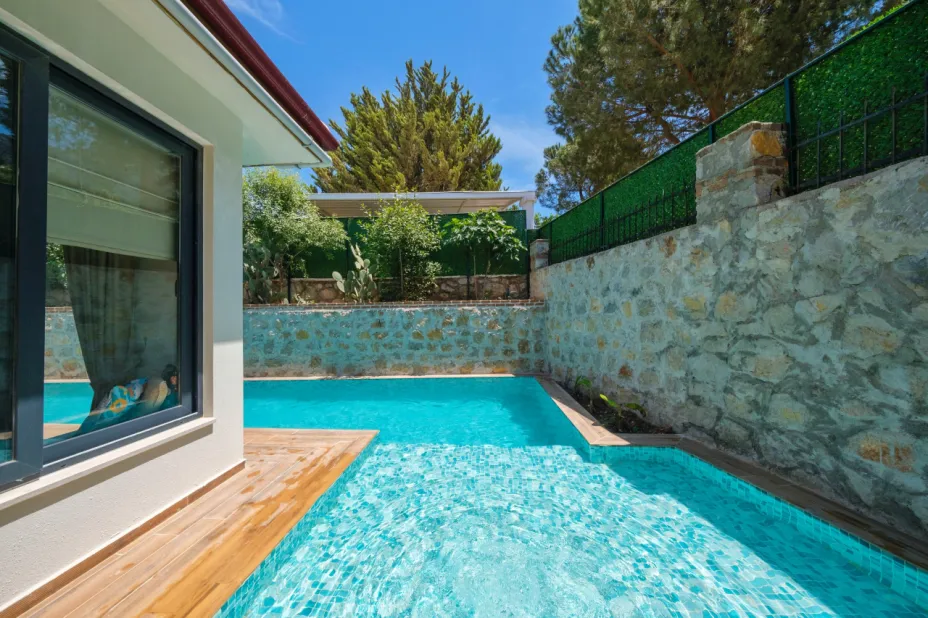 tatil-premium-fethiye-oludeniz-ozel-havuzlu-kiralik-villa-root-bohem-15-4069.jpg