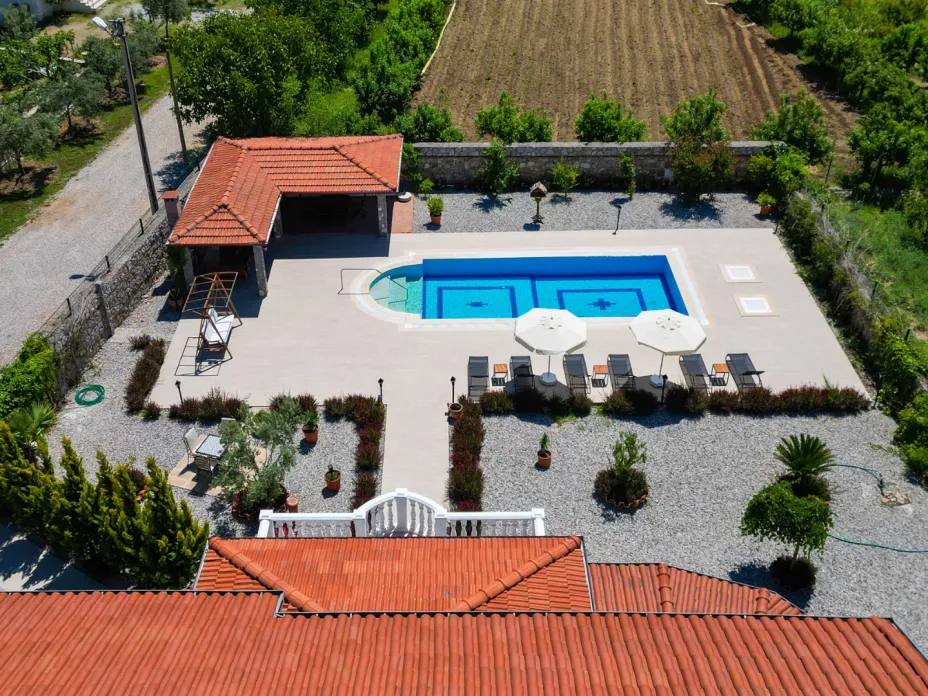 tatilpremium-yesiluzumlu-villa-estelle-6_798.jpg