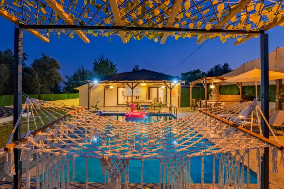 villa-botanica-seydikemer-kiralik-villa-44_621.jpeg