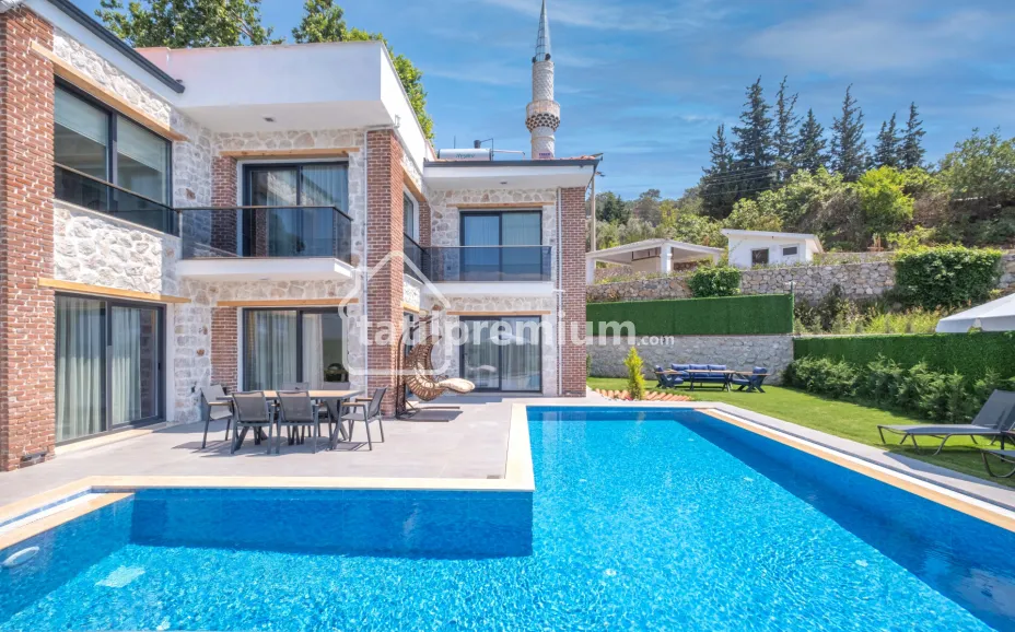 villa-esma-sultan-havuz-1522.jpg