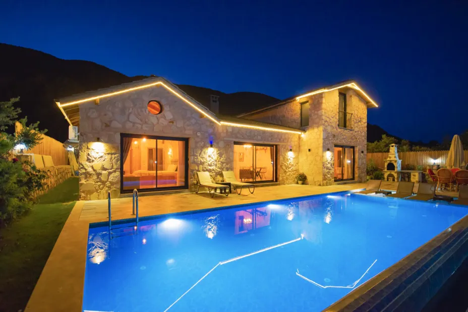 villa-unver-kas-saribelen-kiralik-villa-57_572.jpeg